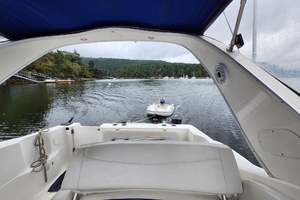 28ft Bayliner Yacht For Sale