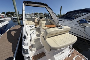 28ft Regal Yacht For Sale