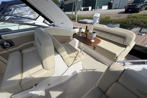 28ft Regal Yacht For Sale