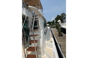 Inve ted 42ft Sabre Yacht For Sale