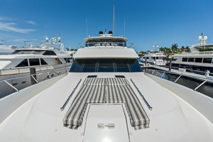 ONE SHOT 90ft Ocean Alexander Yacht For Sale