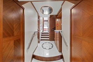 ONE SHOT 90ft Ocean Alexander Yacht For Sale