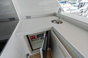 ONE SHOT 90ft Ocean Alexander Yacht For Sale
