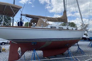 42ft Allied Yacht For Sale