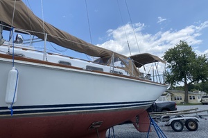 42ft Allied Yacht For Sale