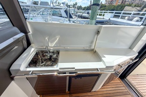 48ft Galeon Yacht For Sale
