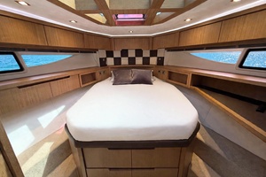48ft Galeon Yacht For Sale