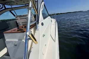 33ft Pursuit Yacht For Sale