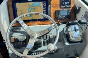 33ft Pursuit Yacht For Sale