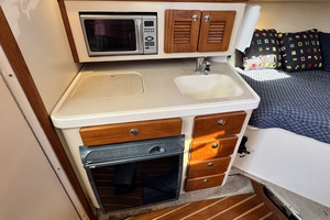 33ft Pursuit Yacht For Sale