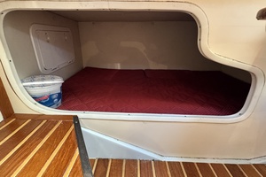 33ft Pursuit Yacht For Sale