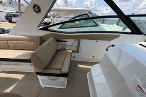 At Last  32ft Sea Ray Yacht For Sale