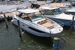 At Last  32ft Sea Ray Yacht For Sale