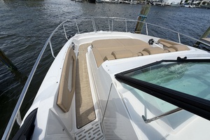 At Last  32ft Sea Ray Yacht For Sale