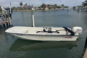 17ft Boston Whaler Yacht For Sale