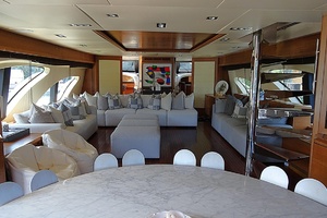 100ft Azimut Yacht For Sale