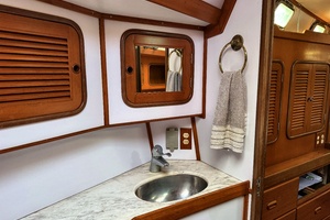 48ft Tayana Yacht For Sale