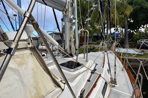 48ft Tayana Yacht For Sale