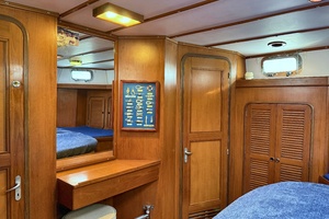 48ft Tayana Yacht For Sale