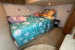 MO HEINE 46ft Carver Yacht For Sale
