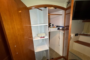 MO HEINE 46ft Carver Yacht For Sale