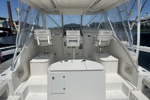 30ft Pursuit Yacht For Sale