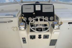 30ft Pursuit Yacht For Sale