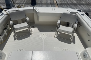 30ft Pursuit Yacht For Sale
