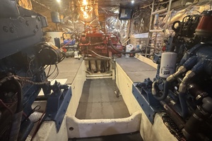 Delta Bliues 48ft Jefferson Yacht For Sale