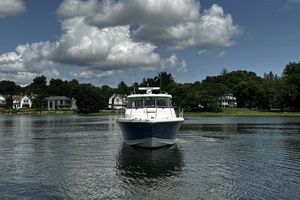38ft Pursuit Yacht For Sale