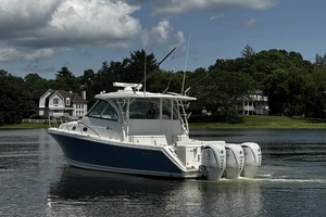 38ft Pursuit Yacht For Sale