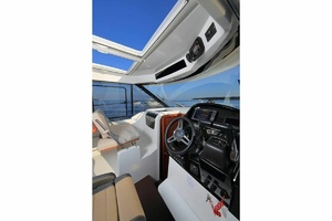 30ft Jeanneau Yacht For Sale