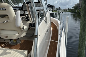 Reel Doctor 32ft Grady White Yacht For Sale