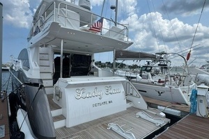 Lady Lau 50ft Azimut Yacht For Sale