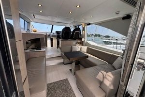 Lady Lau 50ft Azimut Yacht For Sale
