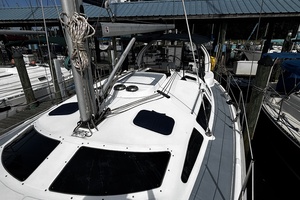 Abby Normal 41ft Hunter Yacht For Sale
