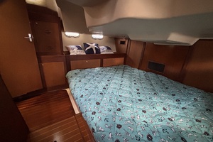 Abby Normal 41ft Hunter Yacht For Sale