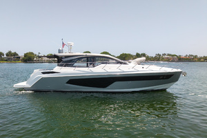 51ft Azimut Yacht For Sale