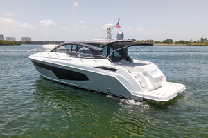 51ft Azimut Yacht For Sale