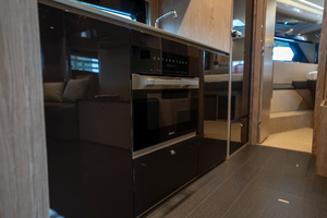 51ft Azimut Yacht For Sale