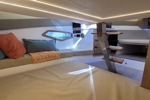 34ft NX Boats Yacht For Sale