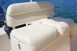 25ft Grady White Yacht For Sale