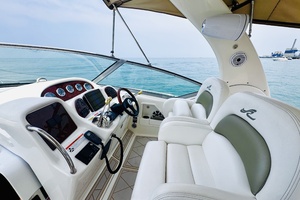34ft Sea Ray Yacht For Sale