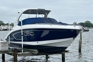 32ft Chaparral Yacht For Sale