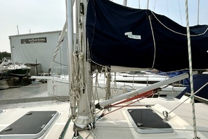 Free d Spirit 40ft Caliber Yacht For Sale