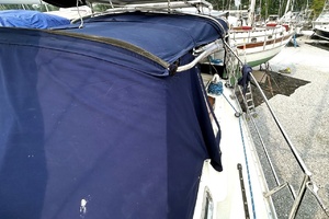 Free d Spirit 40ft Caliber Yacht For Sale