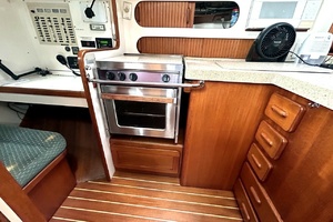Free d Spirit 40ft Caliber Yacht For Sale