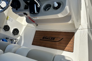 That s Amore 25ft Boston Whaler Yacht For Sale