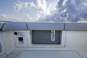 Scout 42 Maizey Blue - Exterior Cockpit