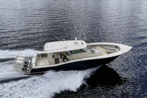 Scout 42 Maizey Blue - Exterior Profile
